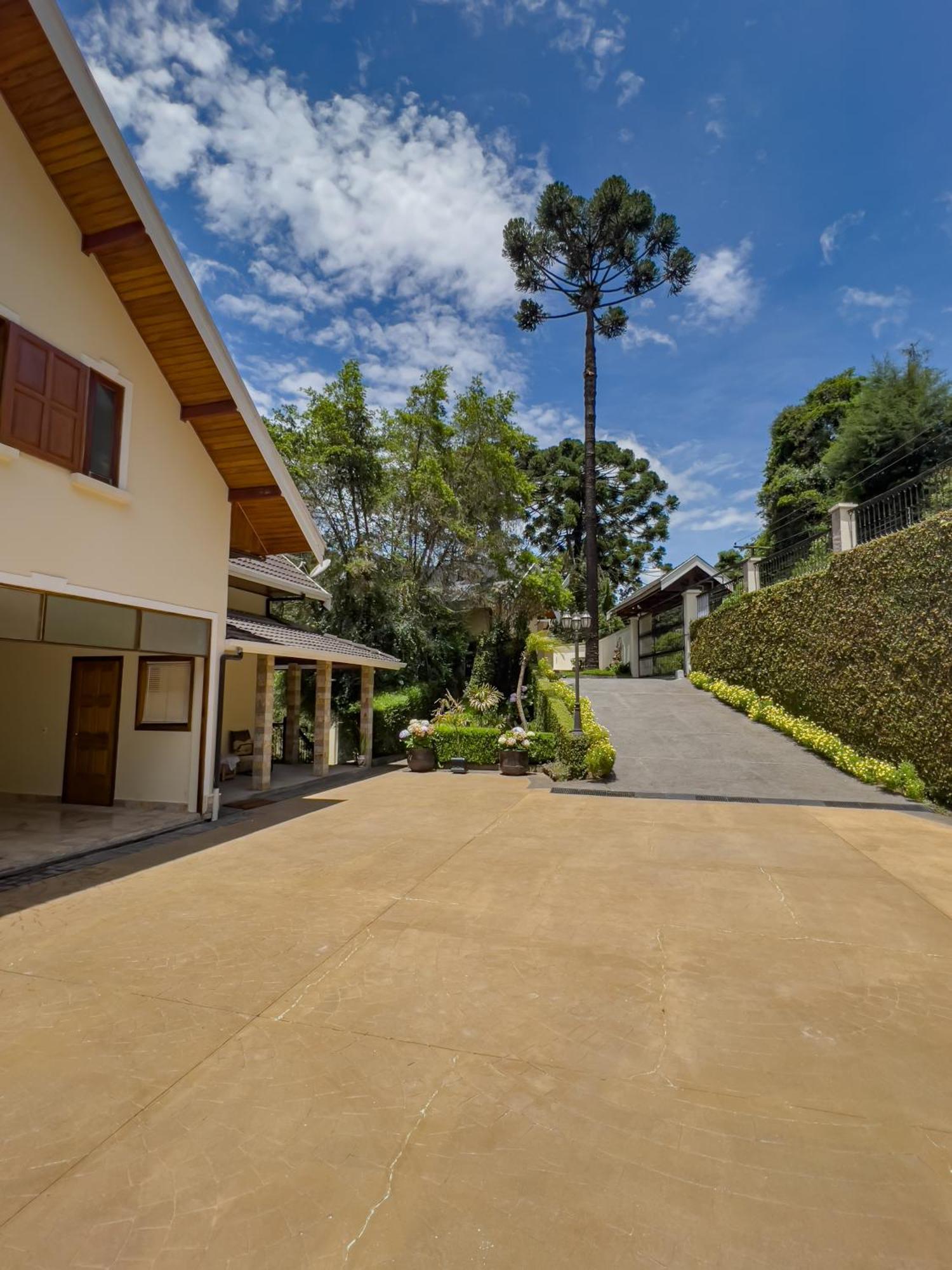 Araucaria Lodge Campos do Jordao Exterior photo