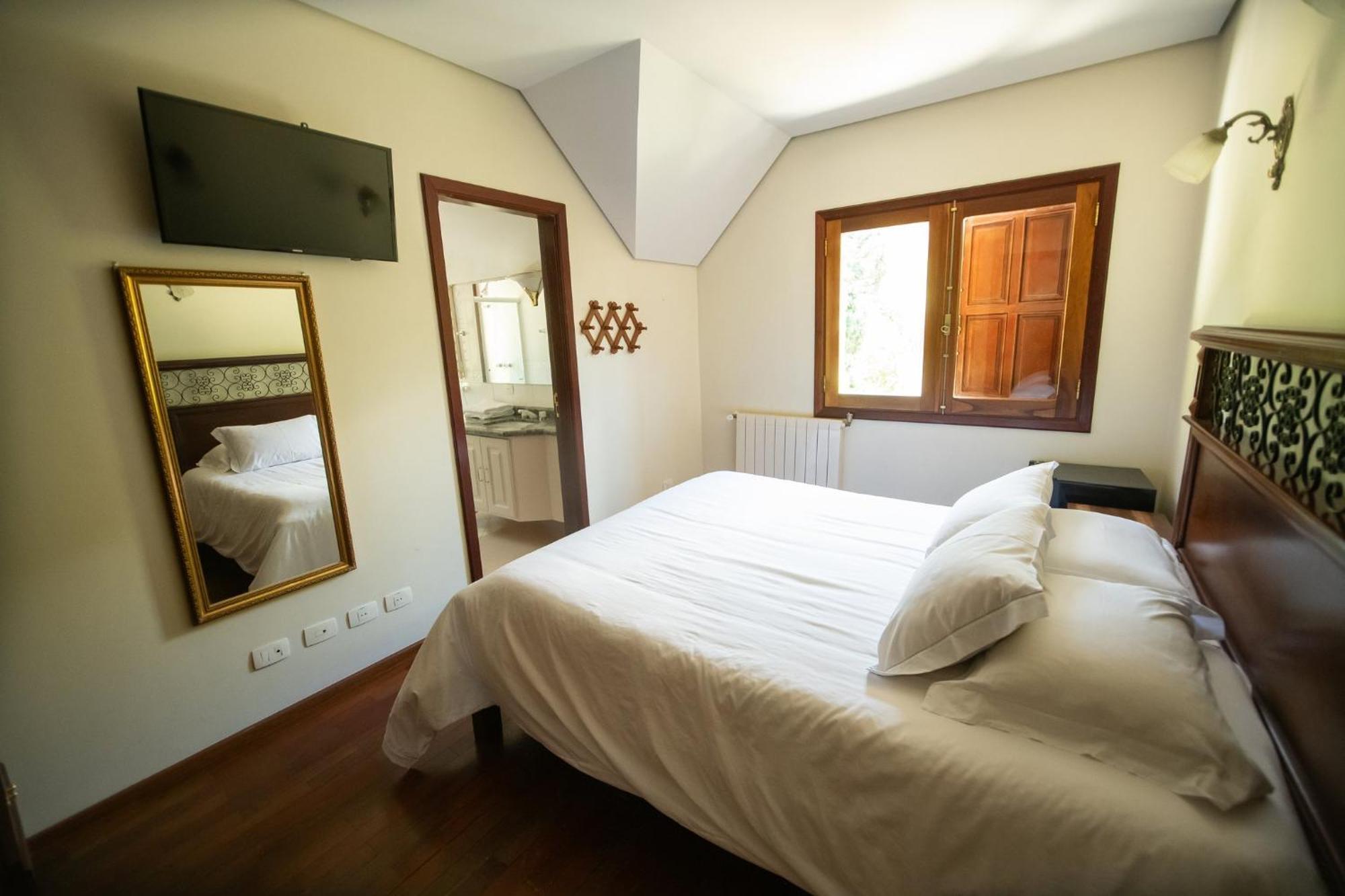 Araucaria Lodge Campos do Jordao Exterior photo