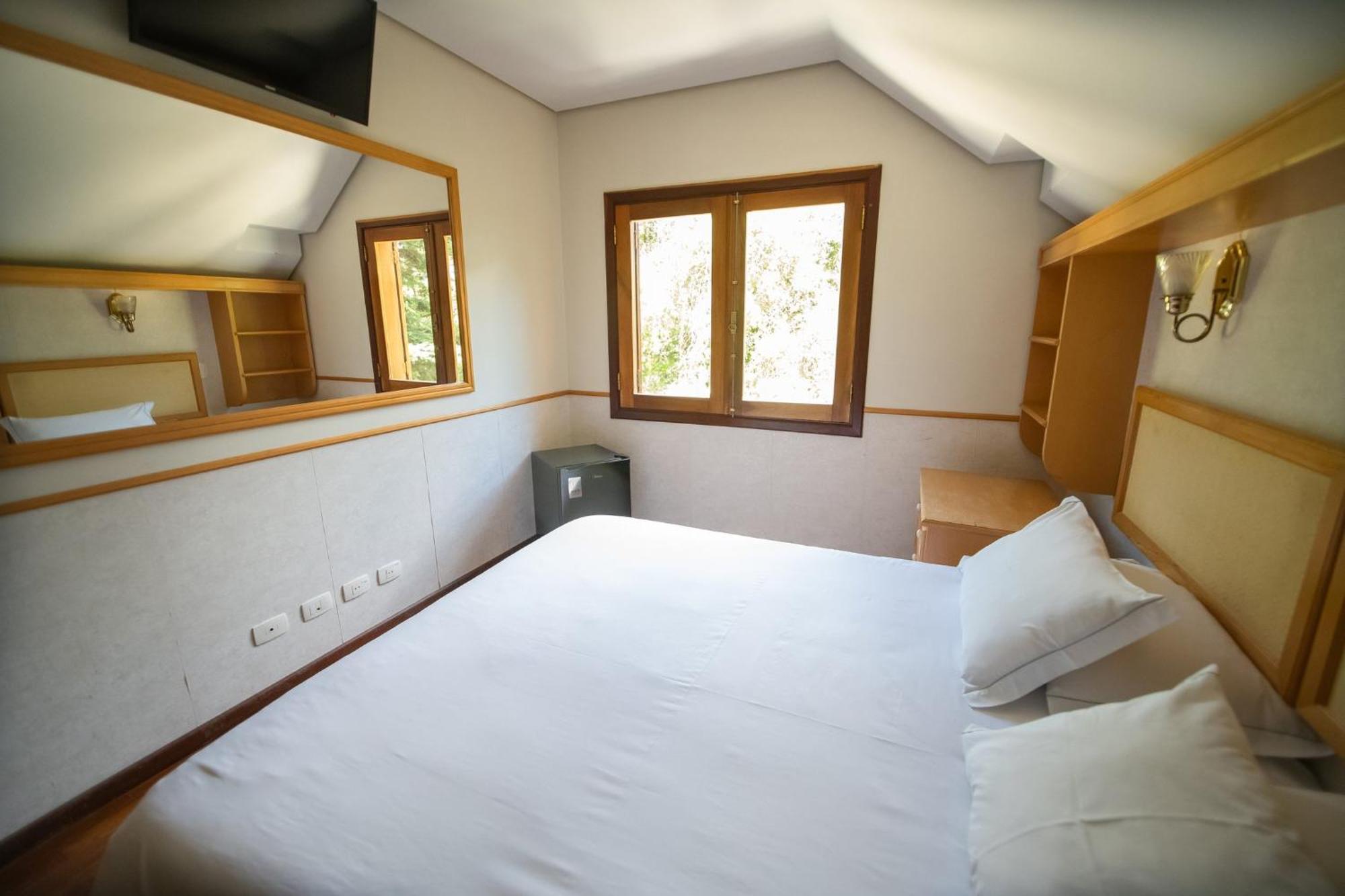 Araucaria Lodge Campos do Jordao Exterior photo