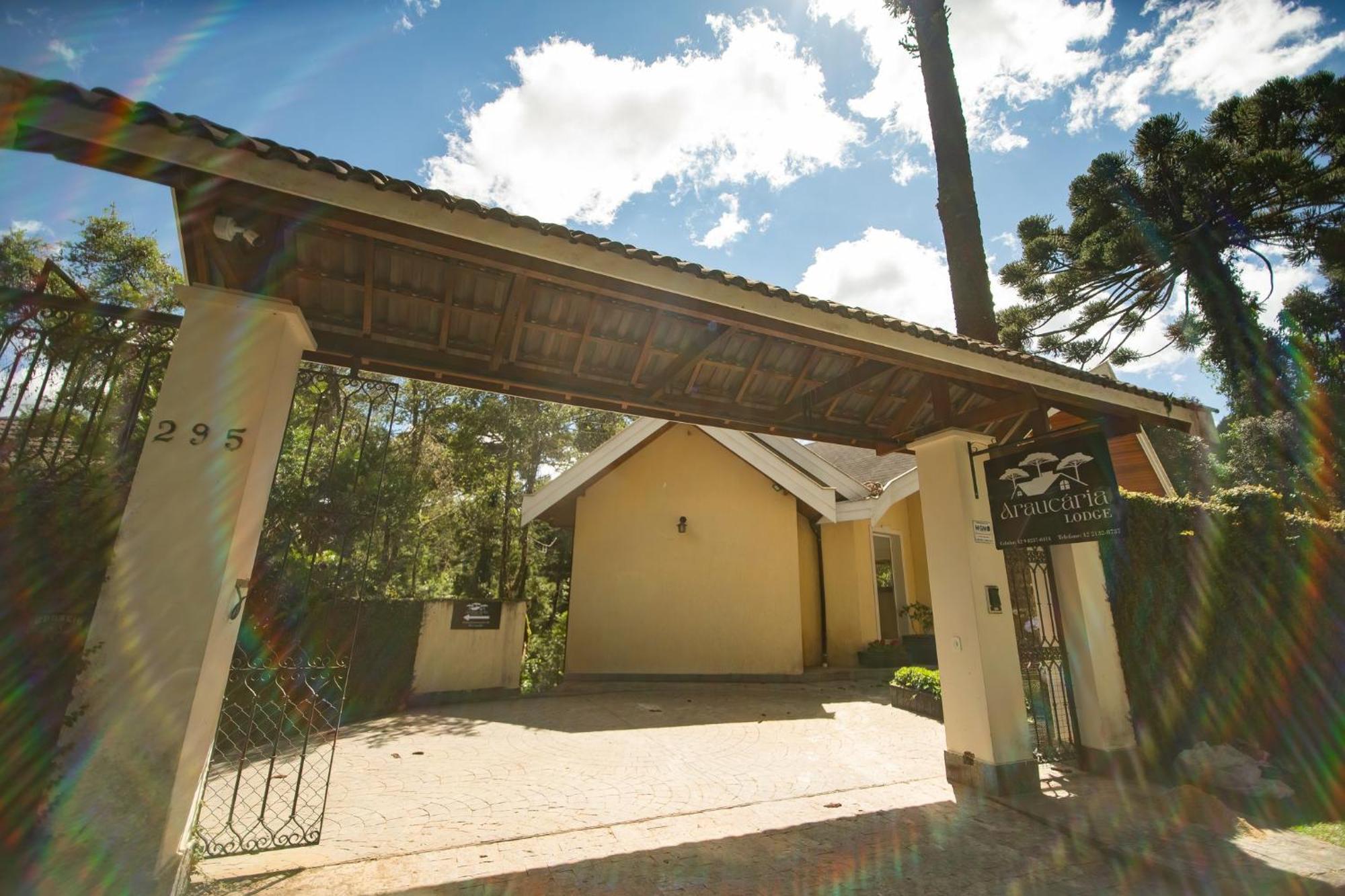 Araucaria Lodge Campos do Jordao Exterior photo